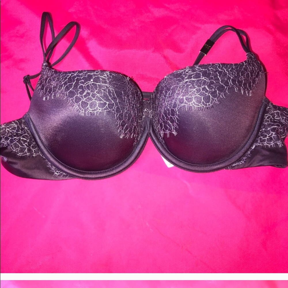 Black Lace-Accent T-Shirt Bra - Women Intimates